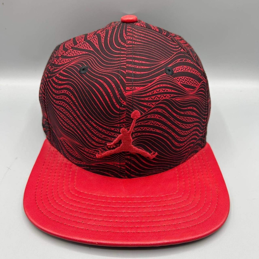 Air Jordan Hat Men Red Wave Pattern Embroidered Logo Jumpman Snap Back Cap
